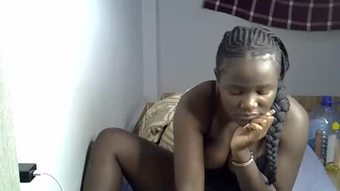 Queen online show from April 24, 2026, 5:59 pm