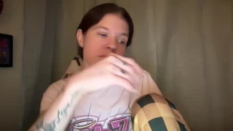 Snapshot of ebony8ivory chatting on February 18, 2025, 6:04 am americnbarbie online show from February 18, 2025, 6:04 am