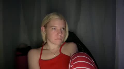 Snapshot of ebony8ivory chatting on October 6, 2025, 4:32 am americnbarbie online show from October 6, 2025, 4:32 am