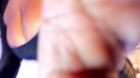 Snapshot of ebony__queen2 chatting on June 4, 2026, 8:48 pm ebony__queen2 online show from June 4, 2026, 8:48 pm