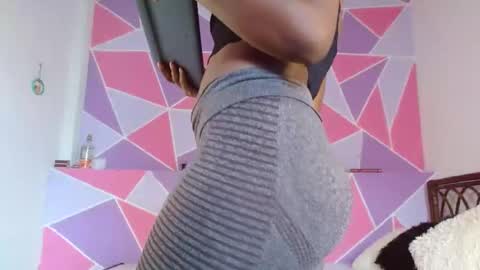 Alika Ashanti online show from February 1, 2025, 4:44 pm