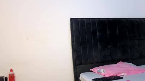 Snapshot of ebony_arya chatting on October 21, 2025, 6:52 pm Arya online show from October 21, 2025, 6:52 pm