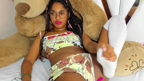 Snapshot of ebony_beautifull chatting on January 15, 2025, 9:45 am Luci online show from January 15, 2025, 9:45 am