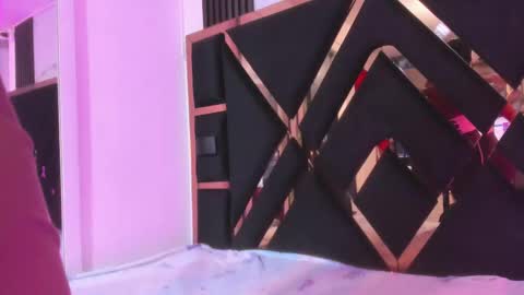 Snapshot of ebony_beautifull chatting on September 12, 2025, 1:38 am Luci online show from September 12, 2025, 1:38 am