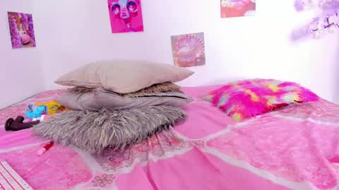 Snapshot of ebony_cute9 chatting on March 1, 2025, 11:04 pm ebony_cute9 online show from March 1, 2025, 11:04 pm