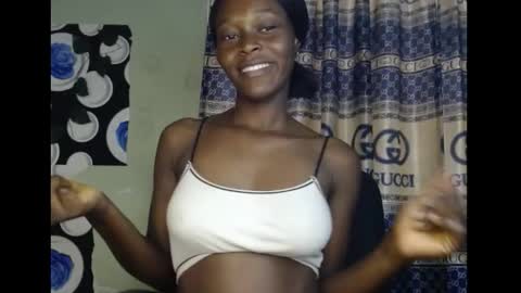 Snapshot of ebony_dark_melaninqueen chatting on September 12, 2025, 3:12 pm vicky online show from September 12, 2025, 3:12 pm