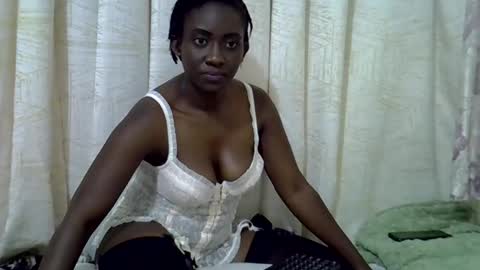 Snapshot of ebony_dessy chatting on June 10, 2026, 8:19 pm Desire online show from June 10, 2026, 8:19 pm
