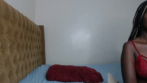 Snapshot of ebony_doll5 chatting on July 7, 2026, 8:24 pm ebony_doll5 online show from July 7, 2026, 8:24 pm
