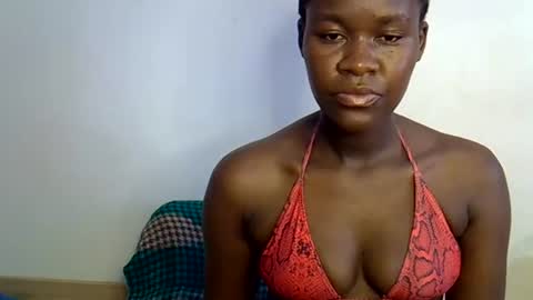 ebony_lynne online show from June 22, 2026, 12:57 pm