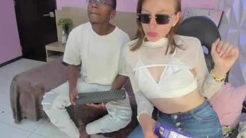 ebony_n_blonde online show from May 19, 2026, 8:48 pm