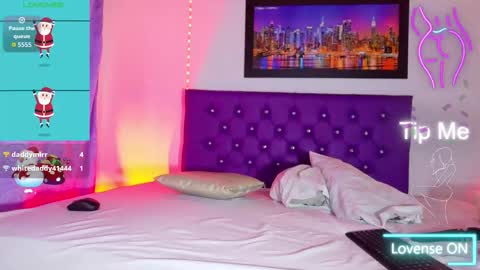 LINA  online show from December 5, 2025, 10:57 am