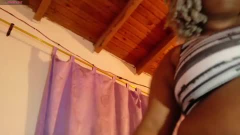 Snapshot of ebony_neighbormoans chatting on June 10, 2026, 2:56 am LINA online show from June 10, 2026, 2:56 am