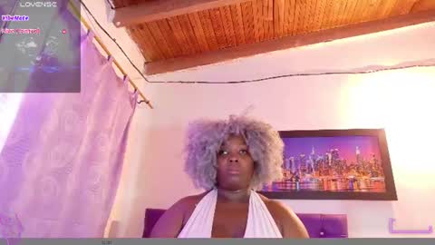Snapshot of ebony_neighbormoans chatting on June 15, 2026, 5:59 pm LINA online show from June 15, 2026, 5:59 pm