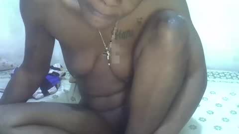 Snapshot of ebony_pearl59 chatting on May 18, 2026, 6:41 am ebony_pearl59 online show from May 18, 2026, 6:41 am