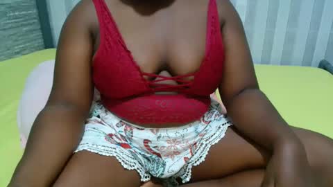 Snapshot of ebony_sabrina chatting on May 15, 2026, 8:54 am Sabrina online show from May 15, 2026, 8:54 am