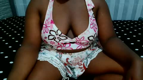Snapshot of ebony_sabrina chatting on June 15, 2026, 7:54 am Sabrina online show from June 15, 2026, 7:54 am