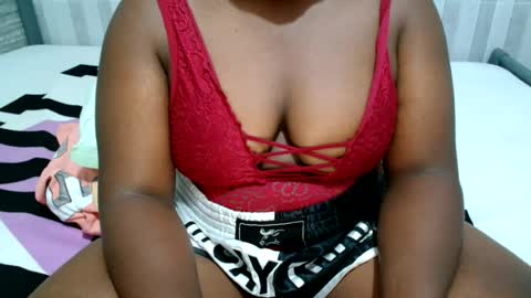Snapshot of ebony_sabrina chatting on July 29, 2026, 7:23 pm Sabrina online show from July 29, 2026, 7:23 pm