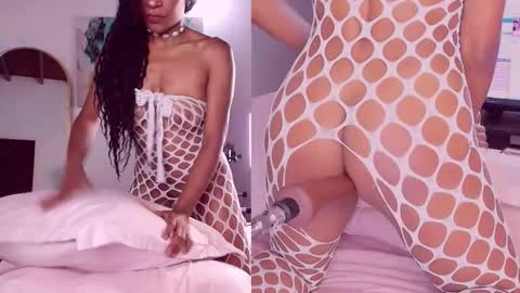 Snapshot of ebony_skyee chatting on October 14, 2025, 1:45 pm SKYE online show from October 14, 2025, 1:45 pm