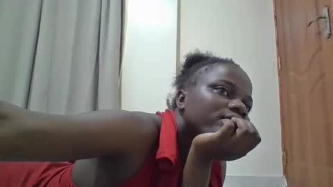 Snapshot of ebony_tasha chatting on June 1, 2026, 5:20 am tasha online show from June 1, 2026, 5:20 am