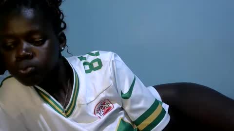 Snapshot of ebonybloom01 chatting on February 8, 2026, 6:00 pm ebonybloom01 online show from February 8, 2026, 6:00 pm