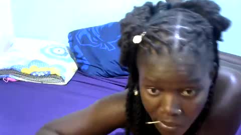 Snapshot of ebonybloom01 chatting on March 8, 2026, 2:04 am ebonybloom01 online show from March 8, 2026, 2:04 am