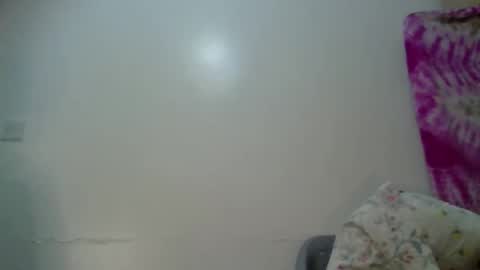 Snapshot of ebonyboutilicious chatting on February 25, 2026, 8:07 pm Loreina online show from February 25, 2026, 8:07 pm