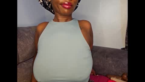 Ebony Melanie online show from November 1, 2025, 11:18 pm