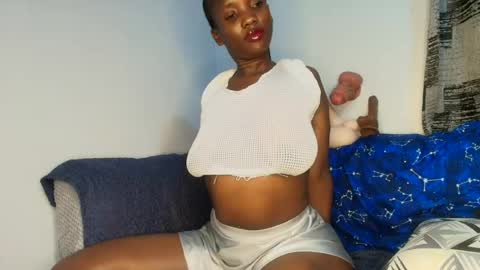 Ebony Melanie online show from July 22, 2026, 9:17 pm
