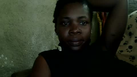Snapshot of ebonychery chatting on July 7, 2026, 9:35 am ebonychery online show from July 7, 2026, 9:35 am