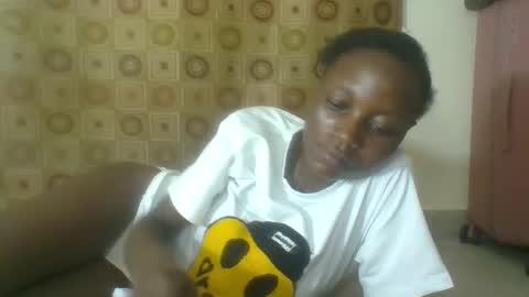 Snapshot of ebonycutegal4 chatting on February 23, 2025, 5:50 pm MELLEN online show from February 23, 2025, 5:50 pm