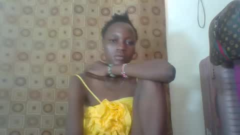 Snapshot of ebonycutegal4 chatting on February 25, 2025, 9:20 am MELLEN online show from February 25, 2025, 9:20 am