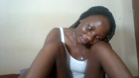Snapshot of ebonycutegal4 chatting on July 28, 2026, 8:52 pm MELLEN online show from July 28, 2026, 8:52 pm
