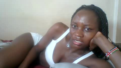 Snapshot of ebonycutegal4 chatting on July 29, 2026, 9:18 am MELLEN online show from July 29, 2026, 9:18 am
