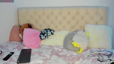 Snapshot of ebonygoddes03 chatting on March 6, 2025, 2:19 am Queen Ebony online show from March 6, 2025, 2:19 am