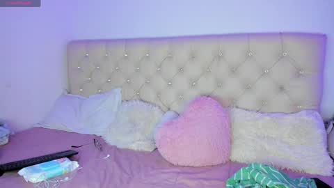 Queen Ebony online show from April 29, 2026, 6:25 pm