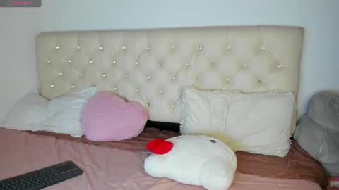 Queen Ebony online show from June 12, 2026, 3:33 pm