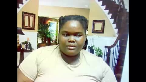 ebonyhotbuns4u2luv online show from February 27, 2025, 10:04 am