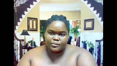 ebonyhotbuns4u2luv online show from March 3, 2025, 8:27 am