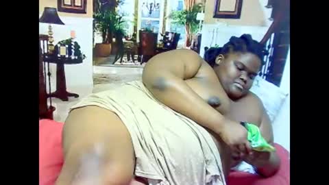 ebonyhotbuns4u2luv online show from March 6, 2025, 11:09 pm