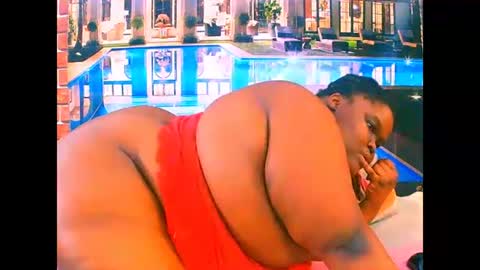 Snapshot of ebonyhotbuns4u2luv chatting on June 2, 2026, 9:44 am ebonyhotbuns4u2luv online show from June 2, 2026, 9:44 am