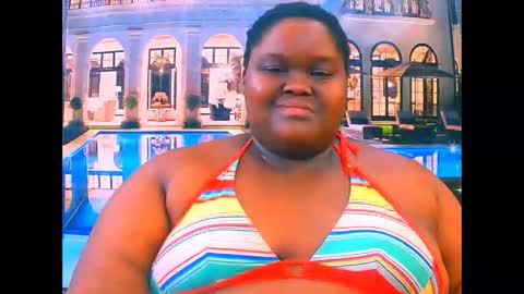 Snapshot of ebonyhotbuns4u2luv chatting on June 5, 2026, 6:57 pm ebonyhotbuns4u2luv online show from June 5, 2026, 6:57 pm