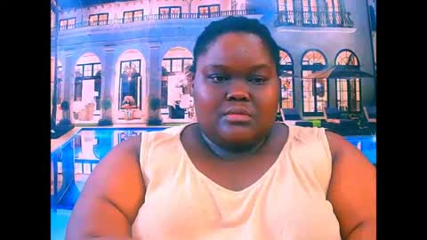 Snapshot of ebonyhotbuns4u2luv chatting on June 15, 2026, 5:20 am ebonyhotbuns4u2luv online show from June 15, 2026, 5:20 am