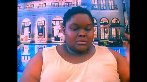 ebonyhotbuns4u2luv online show from June 16, 2026, 9:06 pm