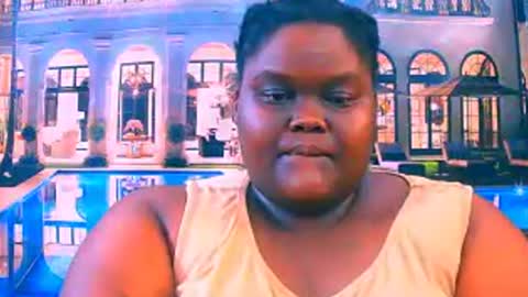 ebonyhotbuns4u2luv online show from July 6, 2026, 6:32 pm