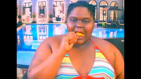 ebonyhotbuns4u2luv online show from July 18, 2026, 12:20 pm