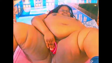 ebonyhotbuns4u2luv online show from July 28, 2026, 6:31 am