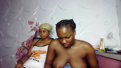 Snapshot of ebonykissxx chatting on June 6, 2026, 5:50 pm ebonykissxx online show from June 6, 2026, 5:50 pm