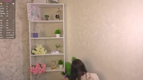 Snapshot of ebonyleibenstein chatting on February 8, 2026, 3:32 am Milly online show from February 8, 2026, 3:32 am