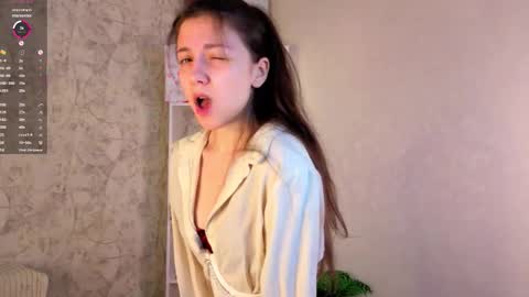 Snapshot of ebonyleibenstein chatting on February 19, 2026, 3:24 am Milly online show from February 19, 2026, 3:24 am