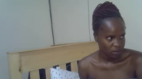 Ebony Luxe online show from April 4, 2026, 12:02 pm